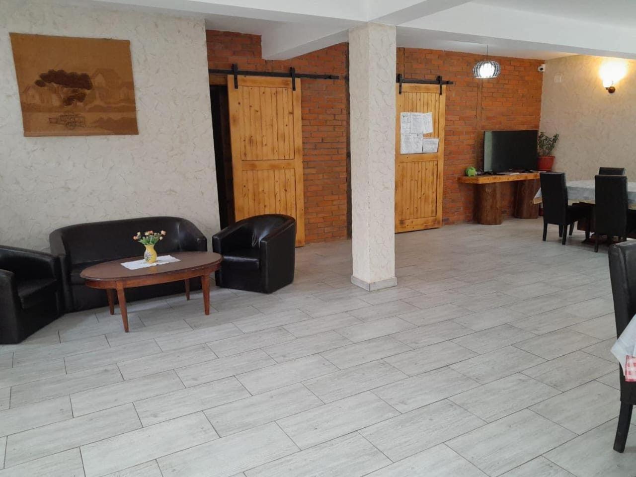 Casa Maria Moieciu C Hotel Moeciu De Sus Exterior photo
